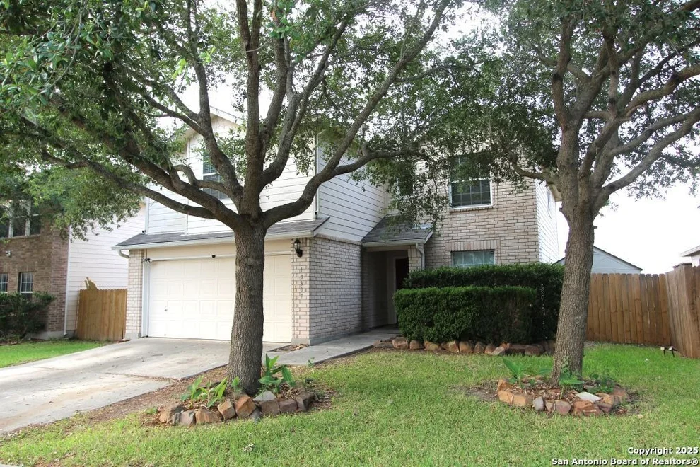Unit for sale at 10307 Red Iron Crk, Converse, TX 78109