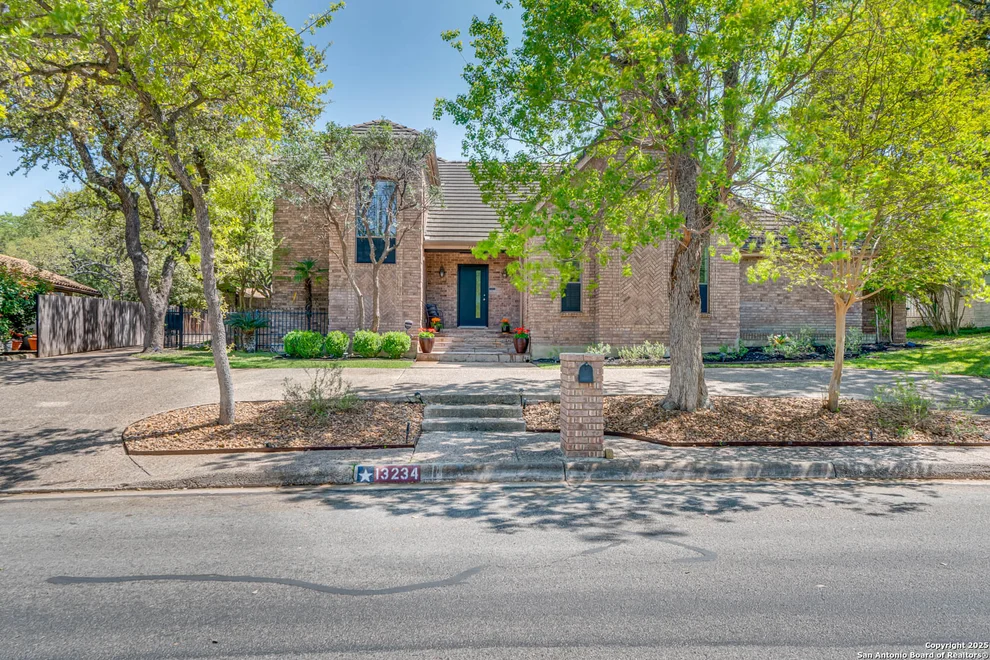 Unit for sale at 13234 Hunters Lark, San Antonio, TX 78230