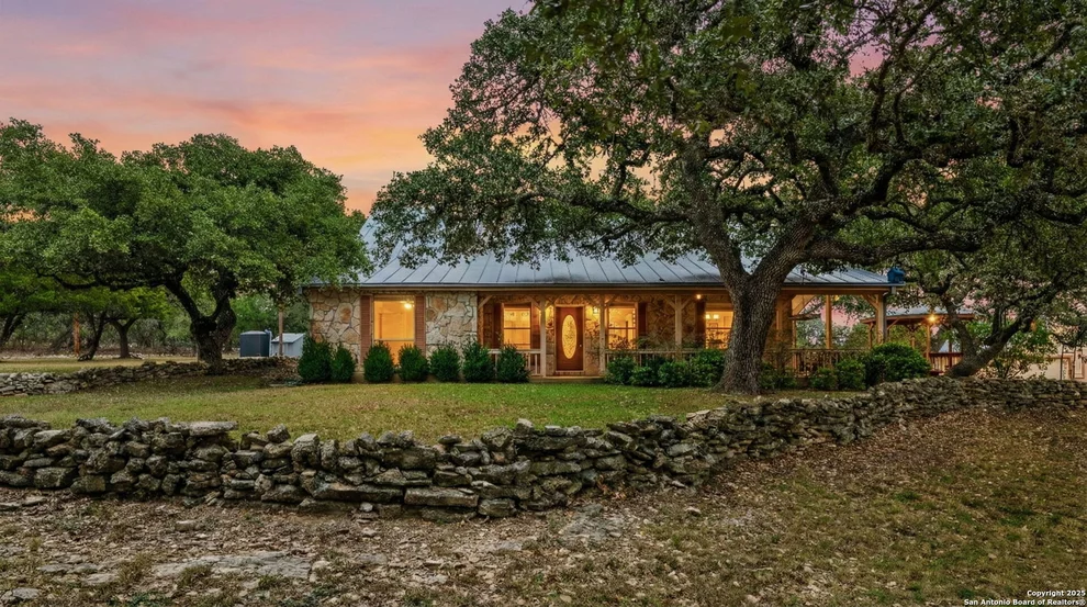 Unit for sale at 115 Sage Oaks Trail, Boerne, TX 78006