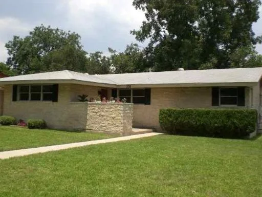 Unit for sale at 335 TANGO DR, San Antonio, TX 78216