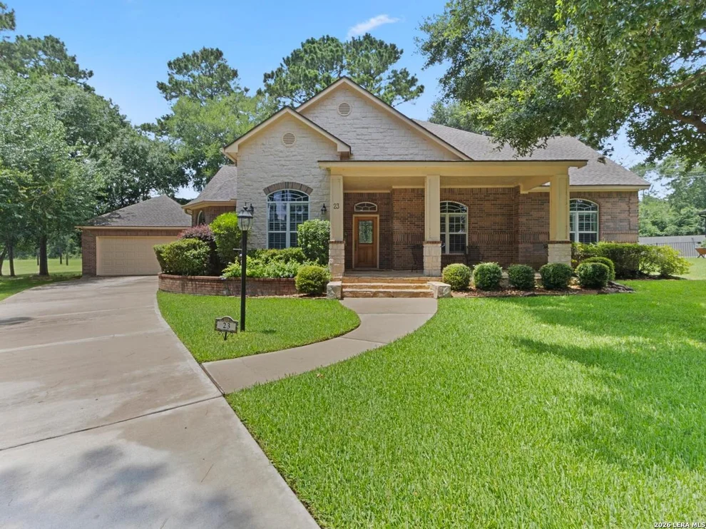 Unit for sale at 23 Melbourne Ct, Montgomery, TX 77356