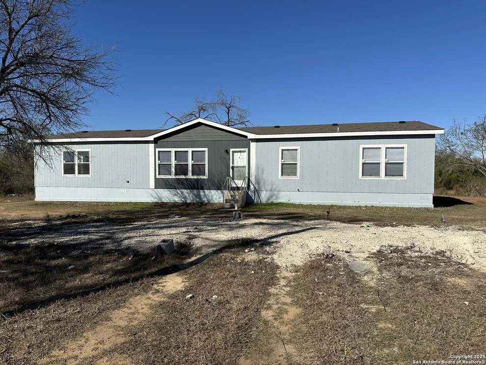 Unit for sale at 14185 Donop Rd #9, San Antonio, TX 78223