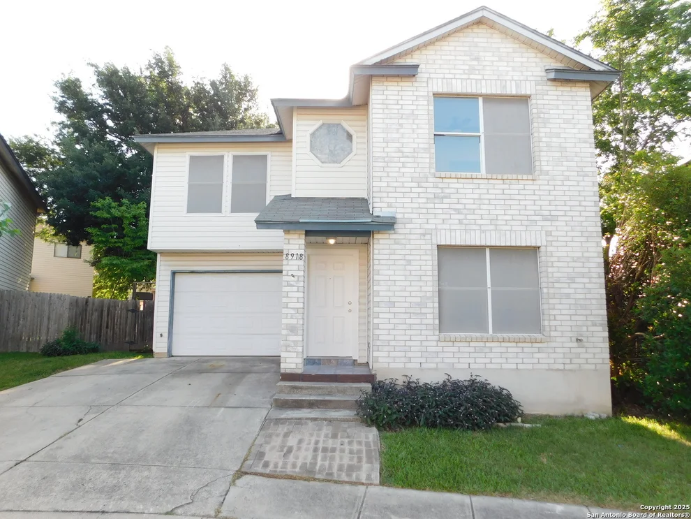 Unit for sale at 8918 Kenton Mist, San Antonio, TX 78240