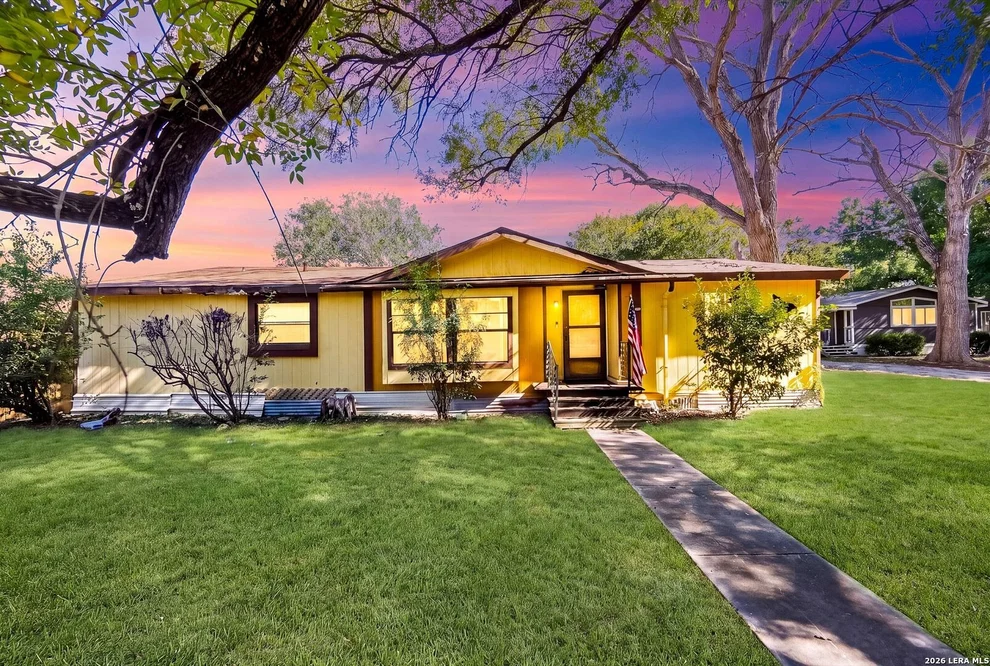 Unit for sale at 103 Bob White Dr, Cibolo, TX 78108