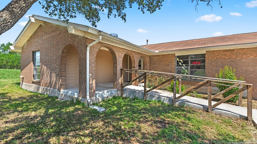 Unit for sale at 9050 Fm 78, Converse, TX 78109