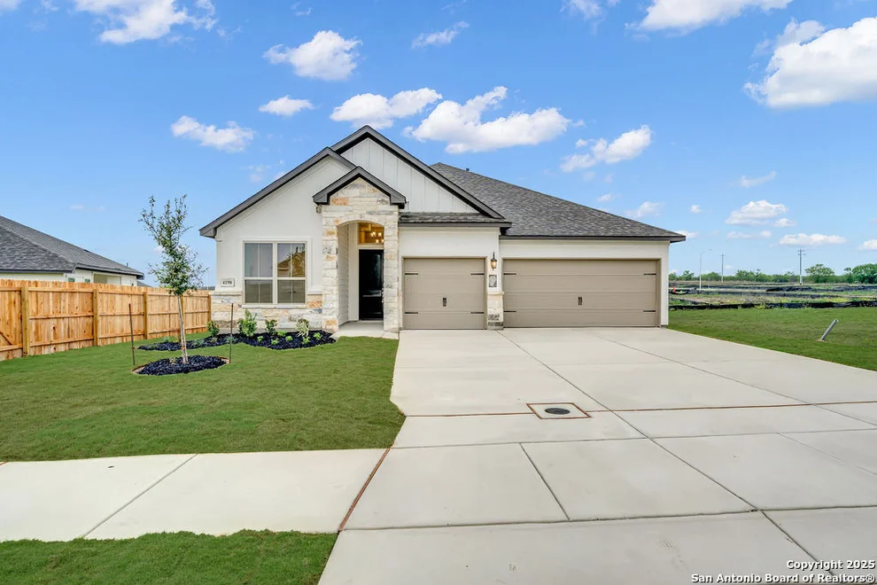 Unit for sale at 4190 Garden Path, Schertz, TX 78108