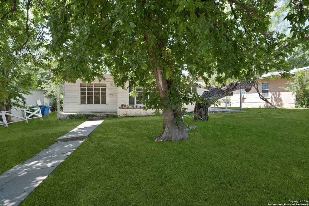 Unit for sale at 434 Sumner Dr, San Antonio, TX 78209