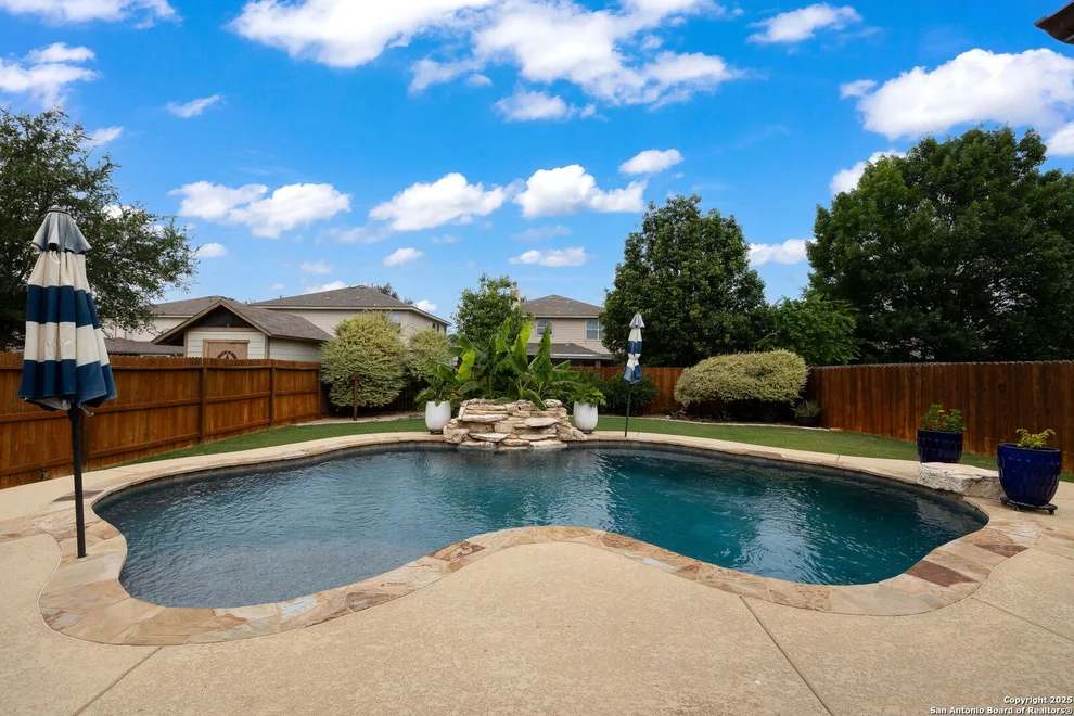 Unit for sale at 9911 Mustang Isle, San Antonio, TX 78254