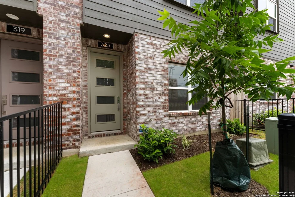 Unit for sale at 323 HOWARD ST, San Antonio, TX 78212