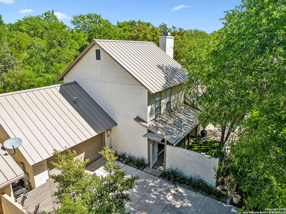Unit for sale at 40 Oakwell Farms Pkwy, San Antonio, TX 78218