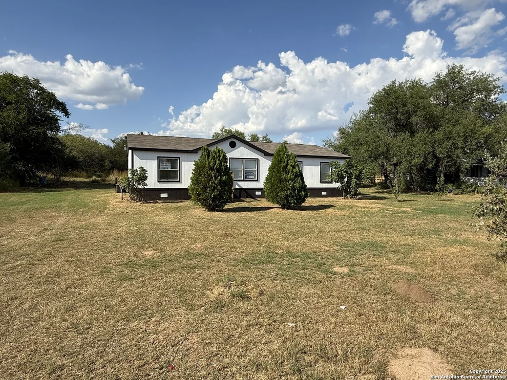 Unit for sale at 7481 dixon, Somerset, TX 78069