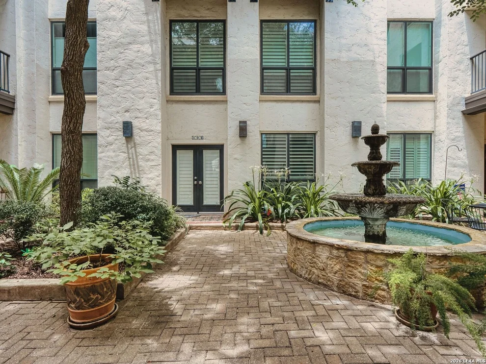 Unit for sale at 221 Lexington Avenue, San Antonio, TX 78215