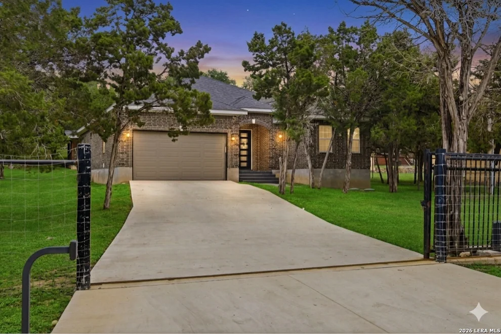 Unit for sale at 27218 Sherwood Forest, San Antonio, TX 78260