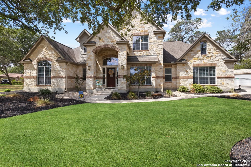 Unit for sale at 133 Legacy Trace, La Vernia, TX 78121