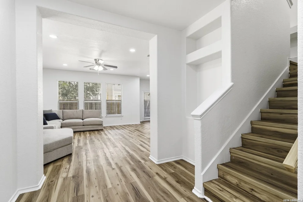 Unit for sale at 6219 Pecan Tree, San Antonio, TX 78240