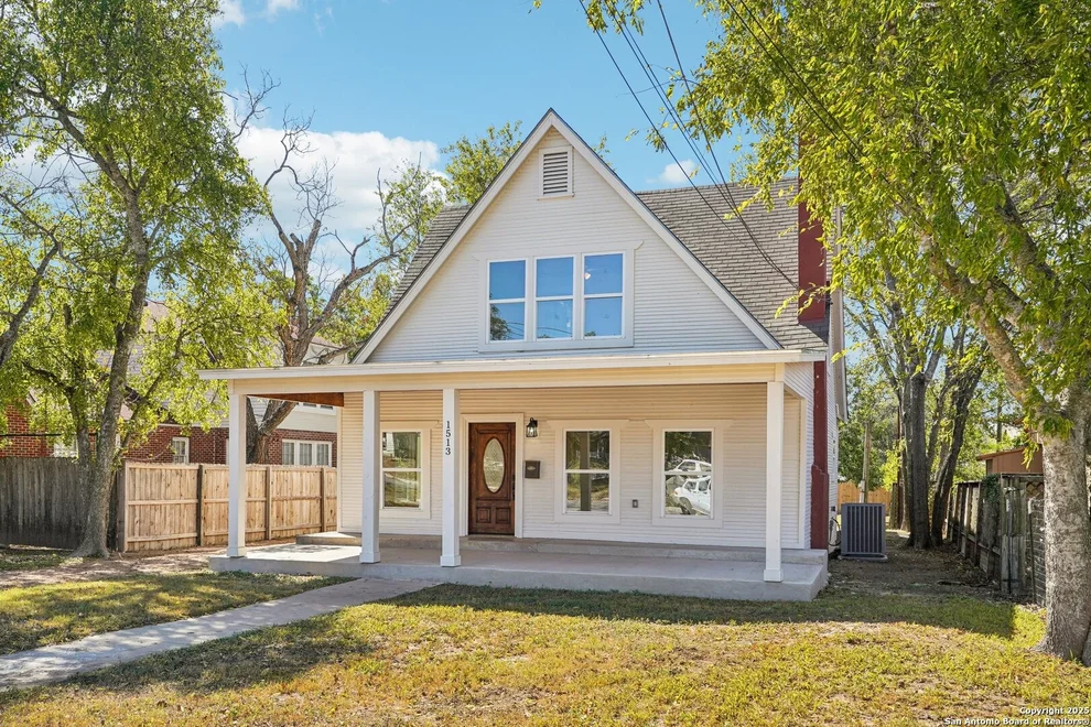 Unit for sale at 1513 Jefferson St, Kerrville, TX 78028