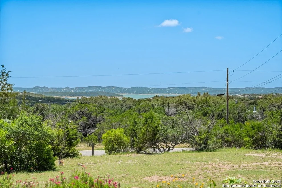 Unit for sale at 171 Brenda Ln, Canyon Lake, TX 78133