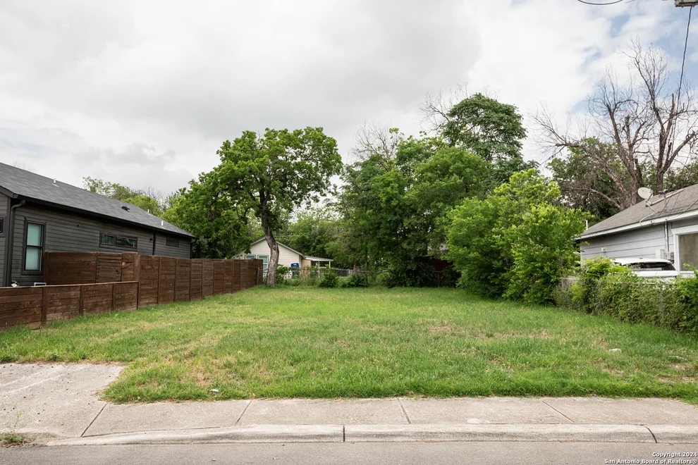 Unit for sale at 235 OELKERS, San Antonio, TX 78204