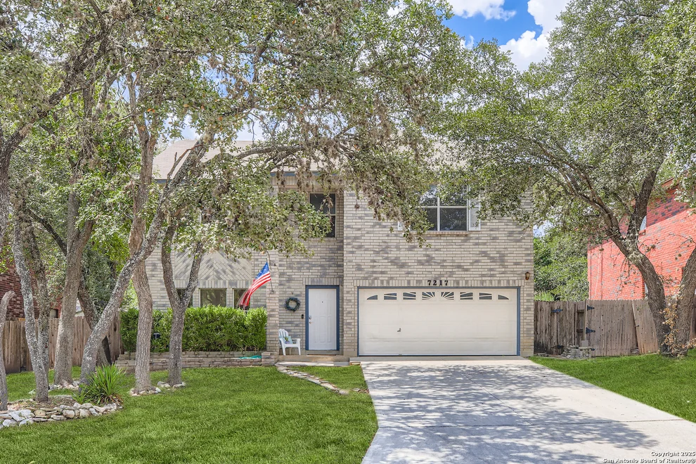 Unit for sale at 7217 Breeze Hollow, San Antonio, TX 78250