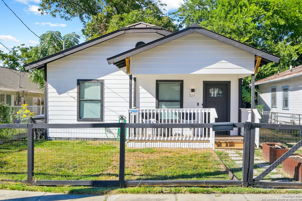 Unit for sale at 325 MASON ST, San Antonio, TX 78208