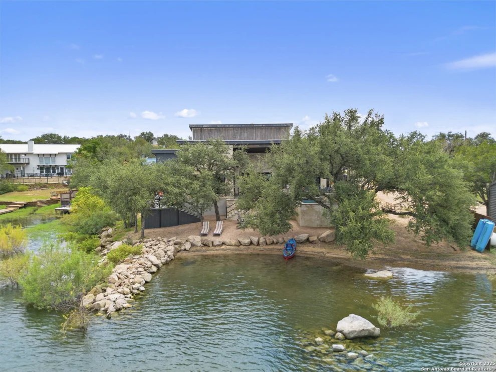 Unit for sale at 106 laguna, Burnet, TX 78611