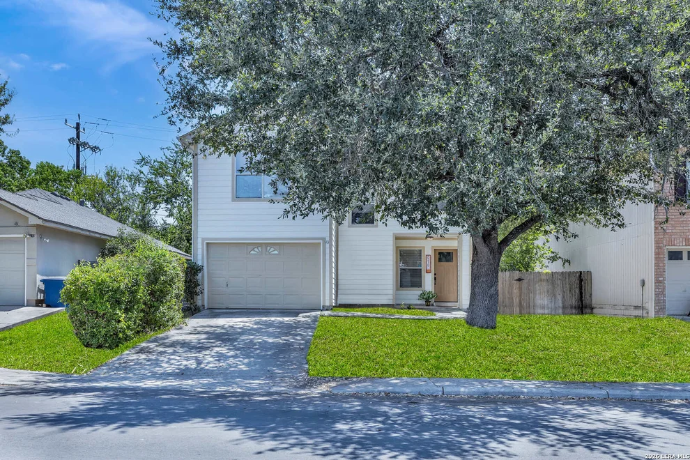 Unit for sale at 8218 Laurel Bnd, San Antonio, TX 78250