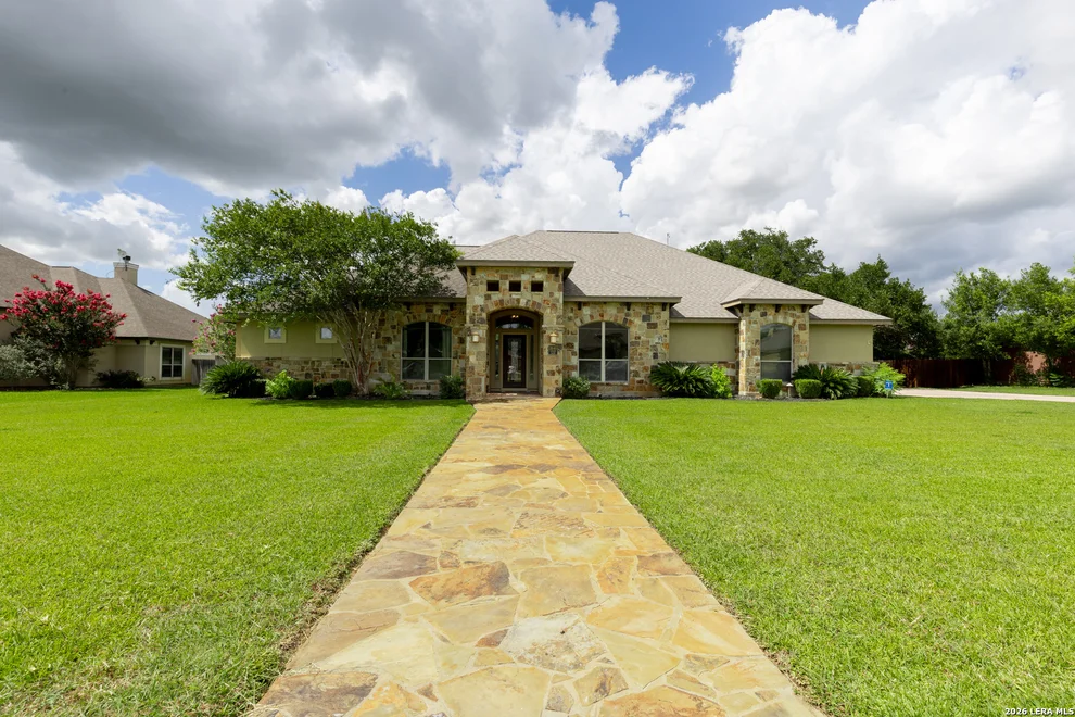 Unit for sale at 1640 CAMDEN LN, Pleasanton, TX 78064