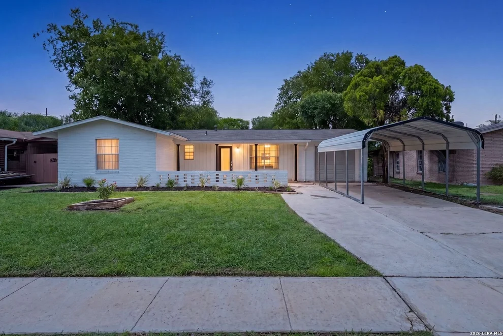 Unit for sale at 7830 Bronco Ln, San Antonio, TX 78227