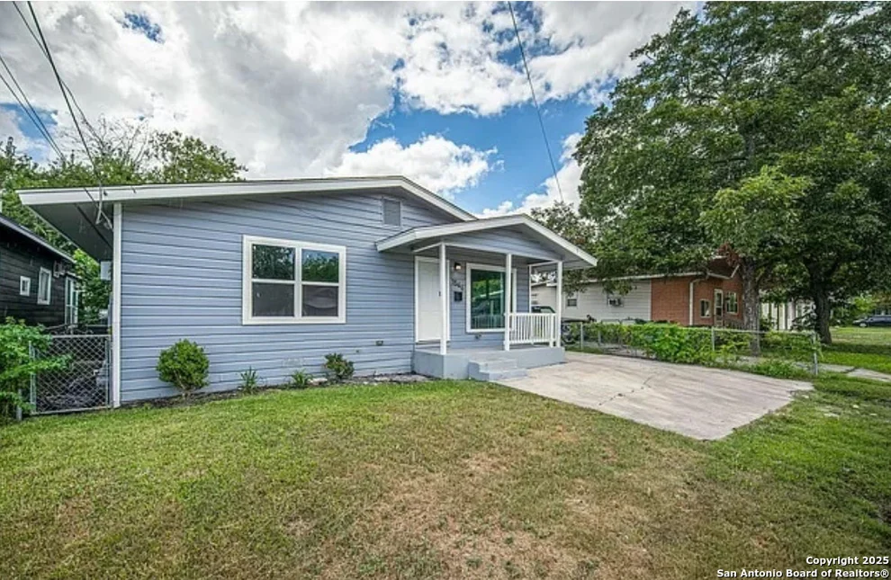 Unit for sale at 1546 Center, San Antonio, TX 78202