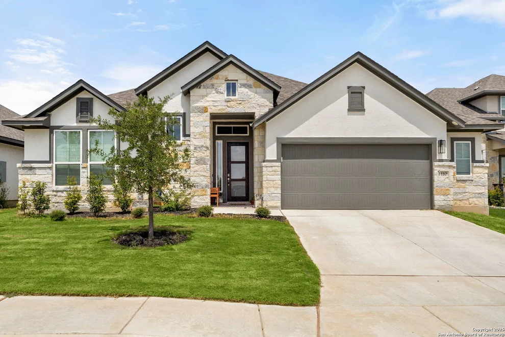 Unit for sale at 110 Canyon Live Oak, Seguin, TX 78155