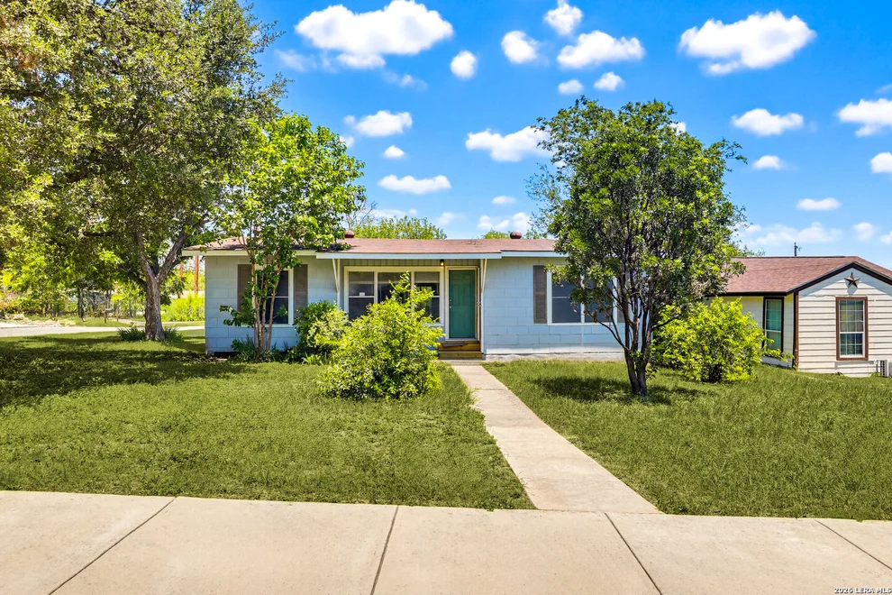 Unit for sale at 651 BEXAR DR, San Antonio, TX 78228