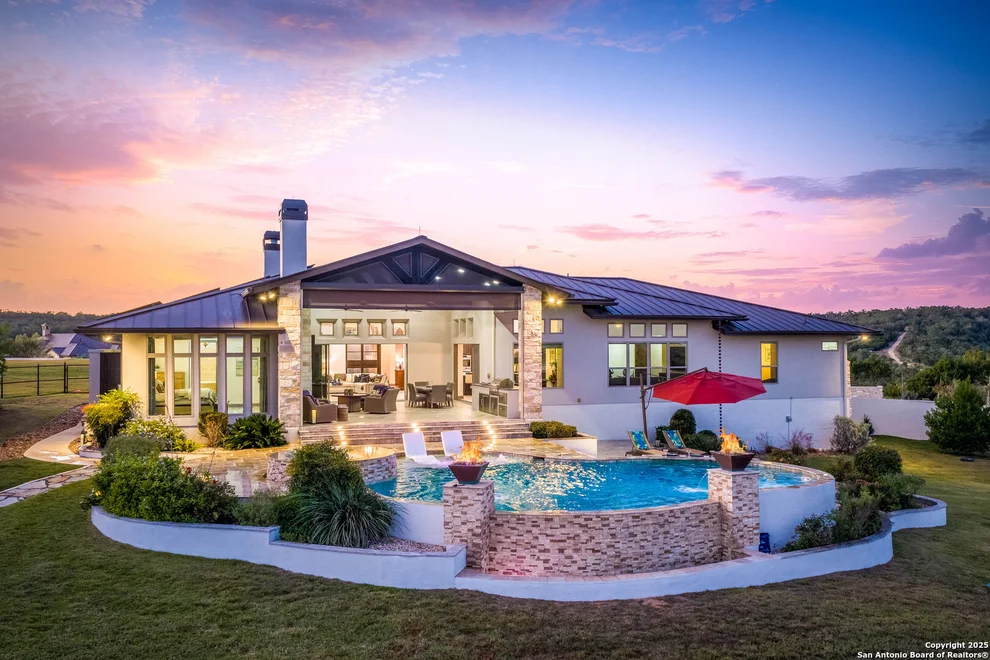 Unit for sale at 2330 Occidente, New Braunfels, TX 78132