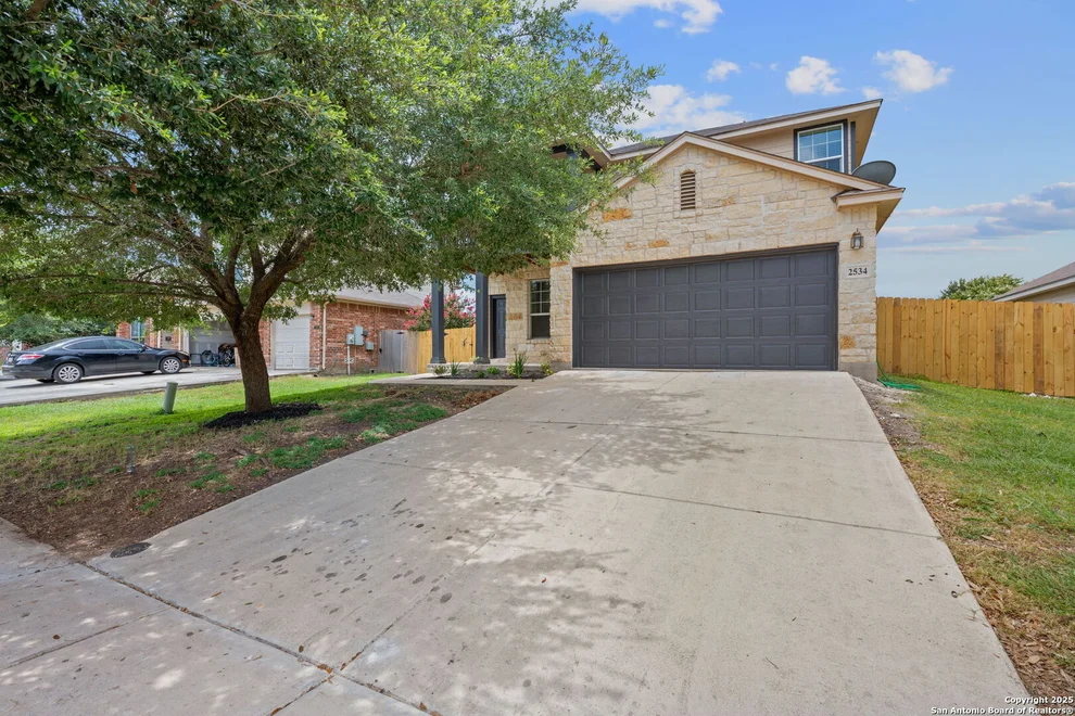 Unit for sale at 2534 Duval, New Braunfels, TX 78130