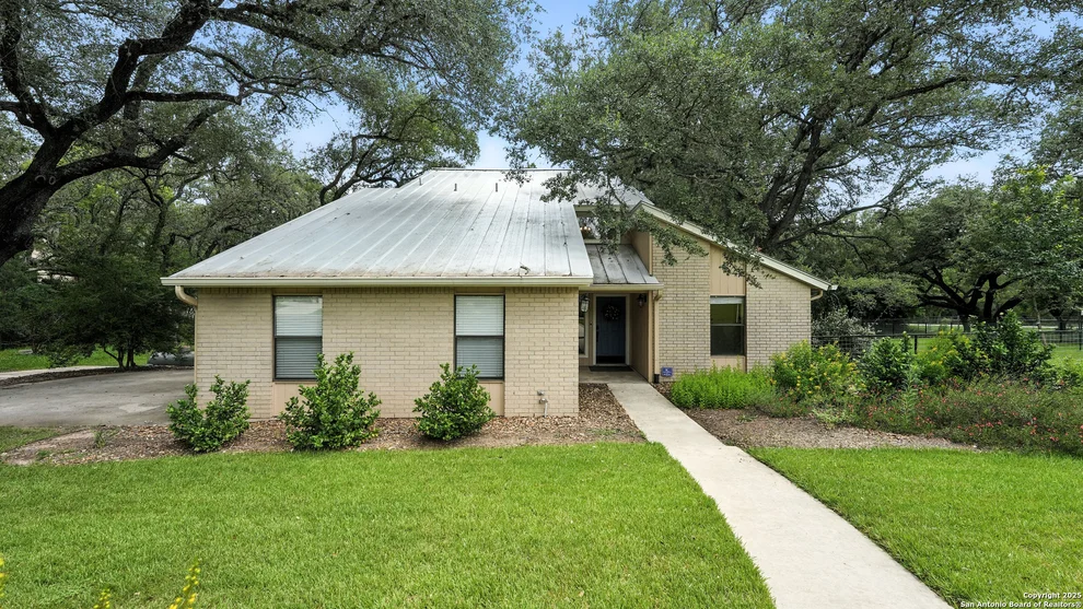 Unit for sale at 150 Spring, New Braunfels, TX 78132