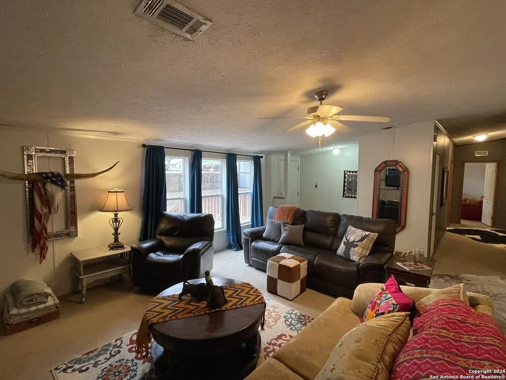 Unit for sale at 309 Hayden Avenue, Devine, TX 78016