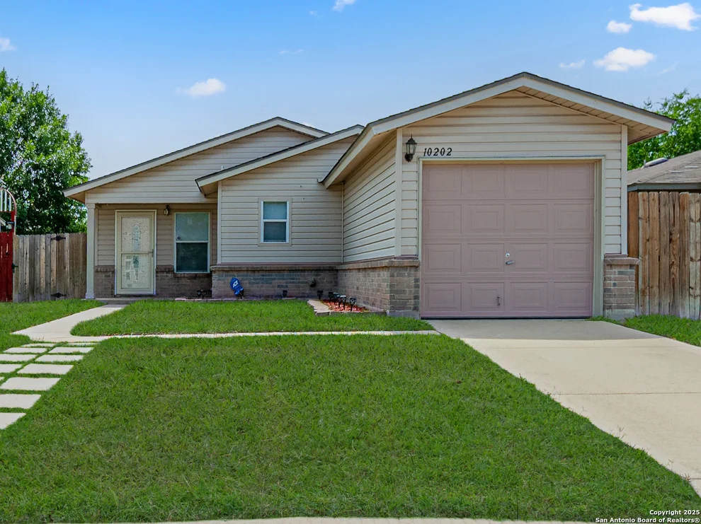 Unit for sale at 10202 Misty Plain, San Antonio, TX 78245