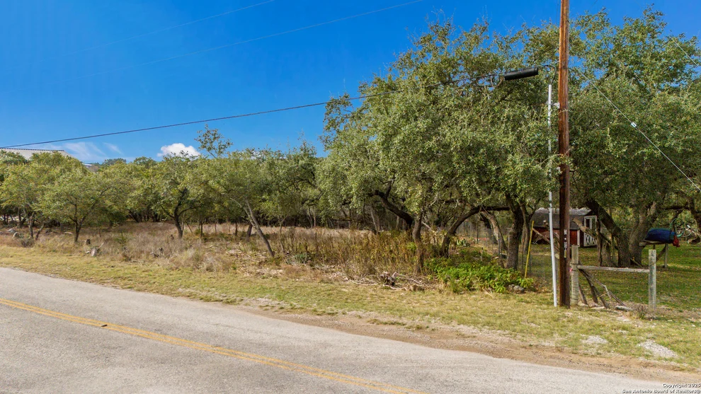 Unit for sale at 511 mountain creek, Boerne, TX 78006