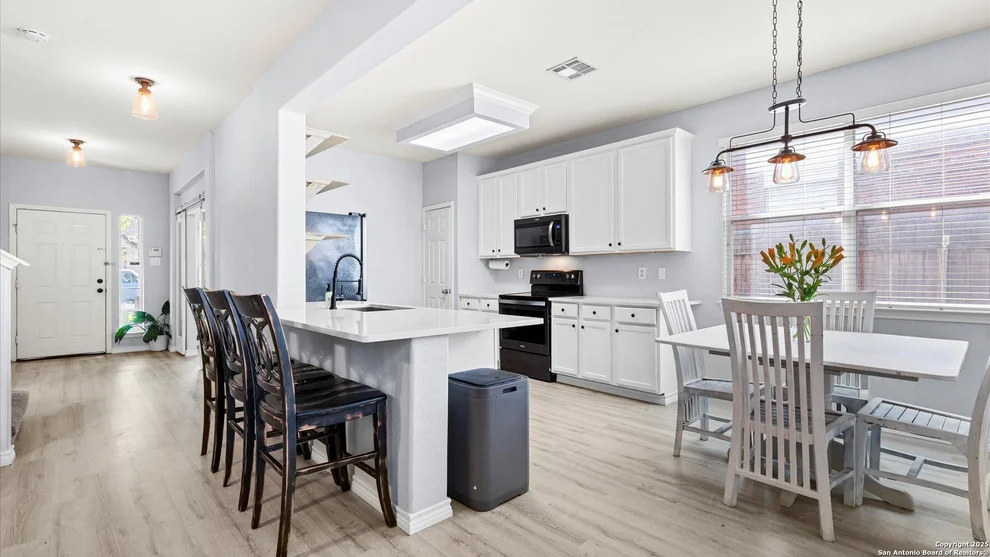 Unit for sale at 2024 Warwick Place, New Braunfels, TX 78130