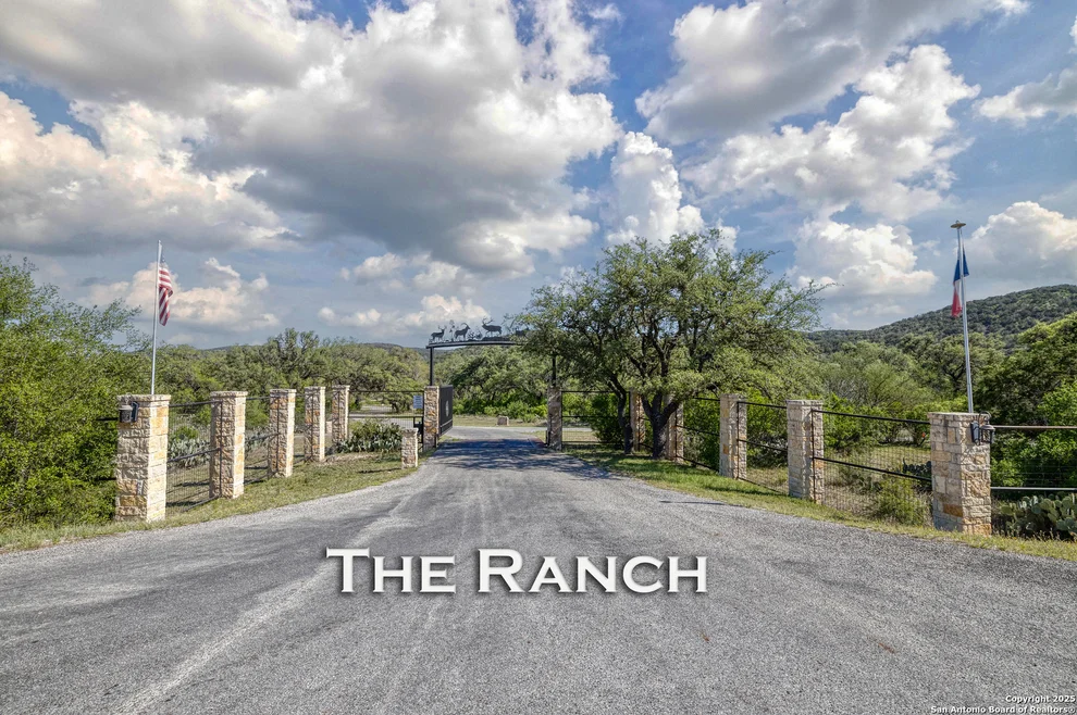Unit for sale at 8 Camino del Rancho, ConCan, TX 78838