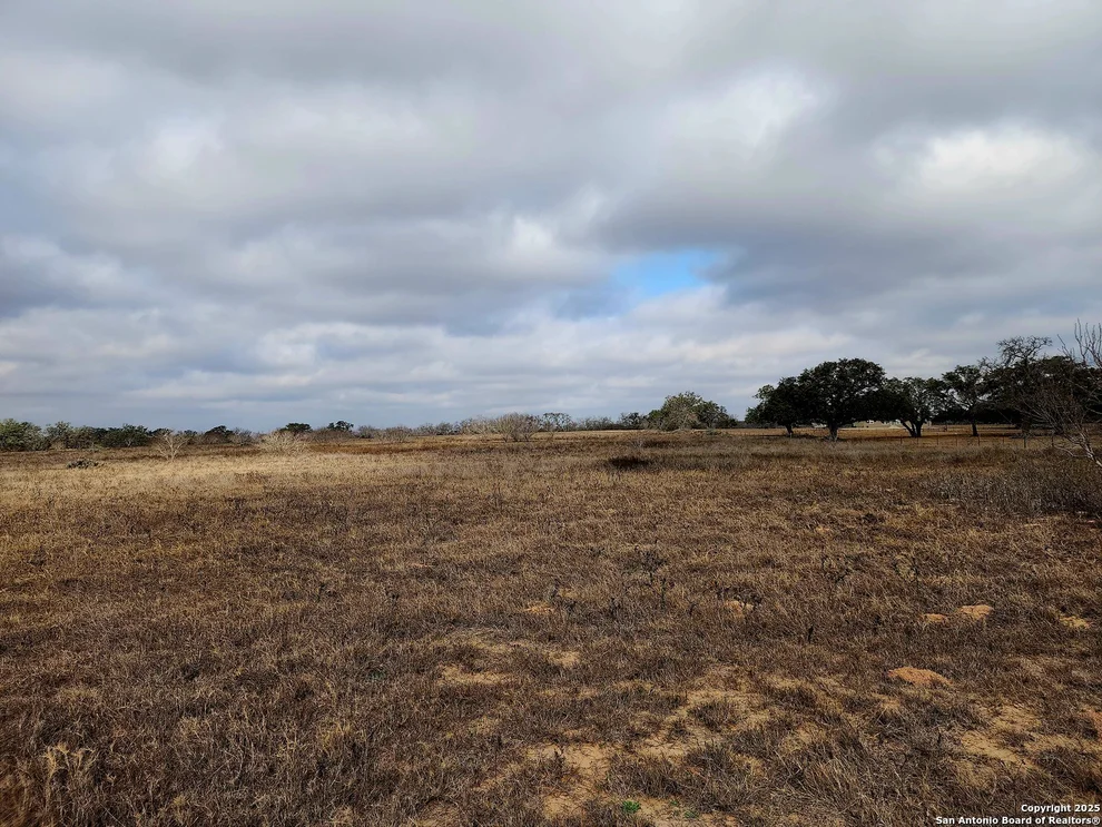 Unit for sale at 217 pr olga, Poteet, TX 78065