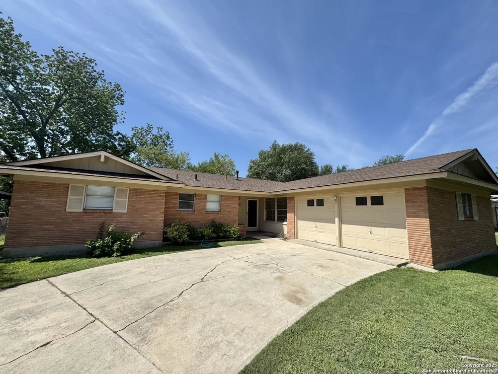 Unit for sale at 3606 Anaconda, San Antonio, TX 78228