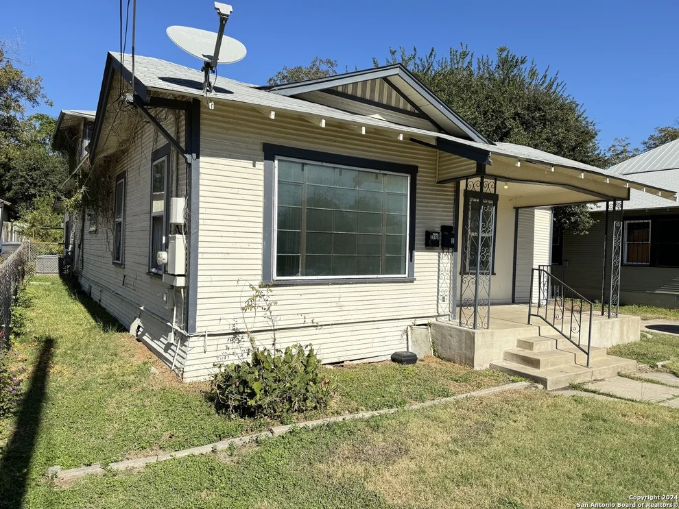 Unit for sale at 211 Preston, San Antonio, TX 78210