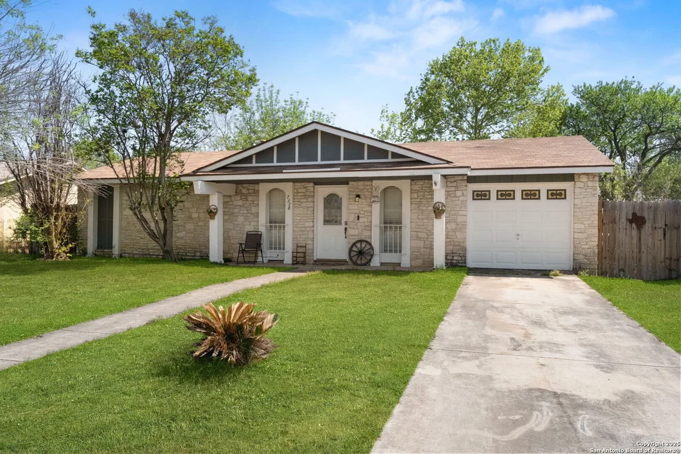 Unit for sale at 7358 Cherry Brook, San Antonio, TX 78238