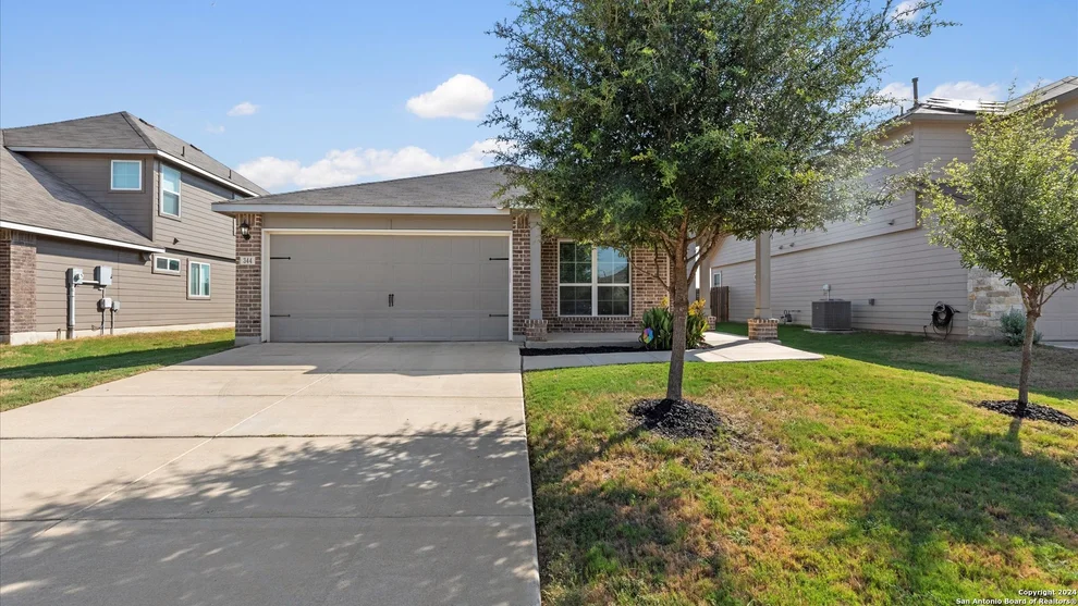 Unit for sale at 344 WALNUT CRK, New Braunfels, TX 78130