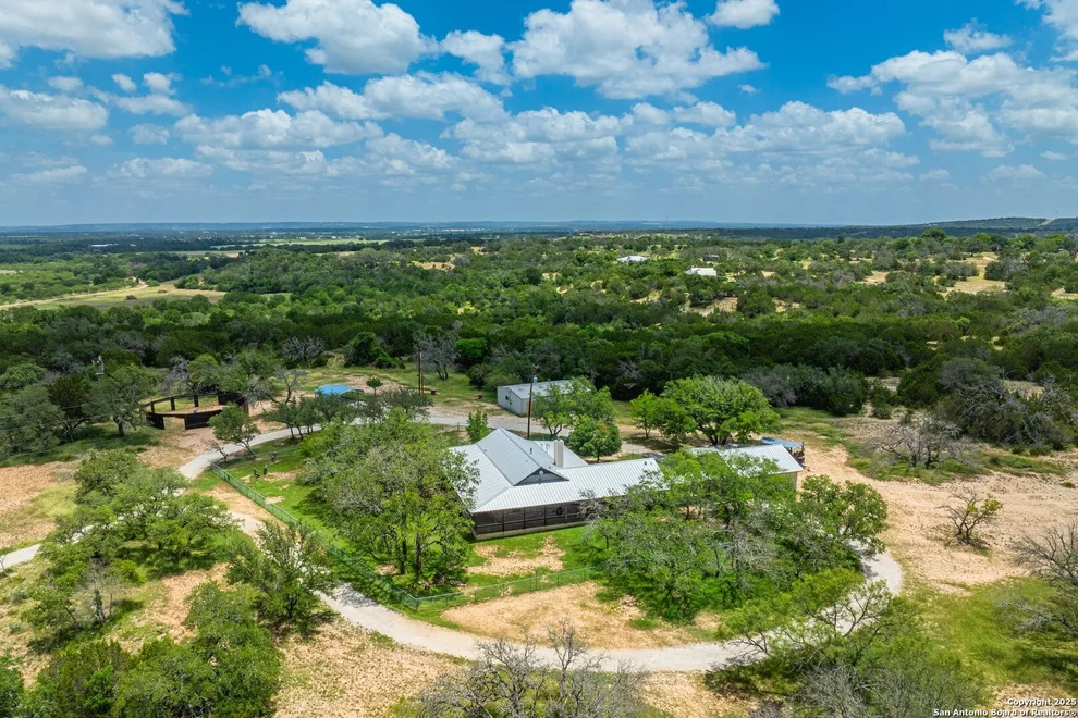 Unit for sale at 3157 Old San Antonio Road, Fredericksburg, TX 78624
