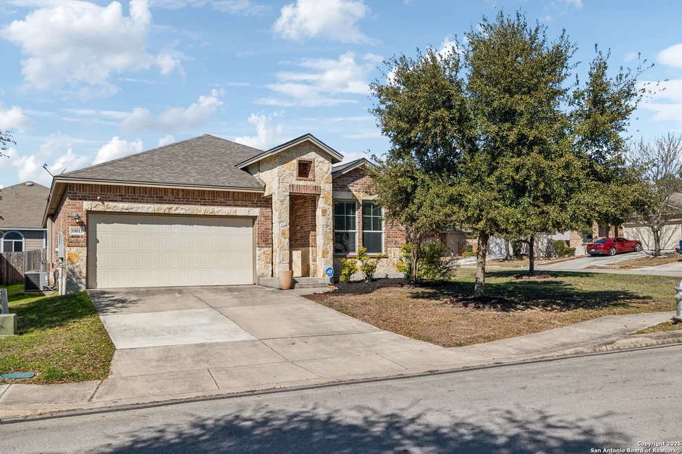 Unit for sale at 10011 CHARIOT, San Antonio, TX 78254