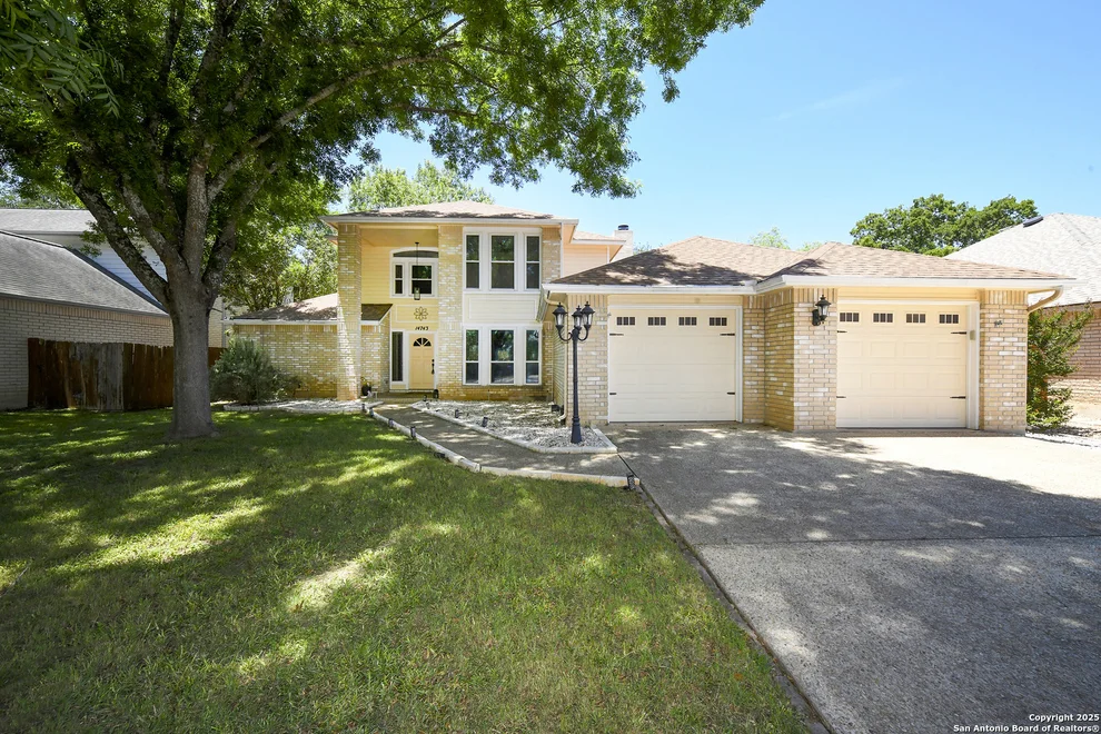 Unit for sale at 14743 Oak Briar, San Antonio, TX 78232