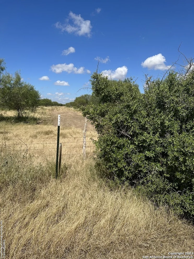 Unit for sale at 000 Old Hwy 90, Sabinal, TX 78881