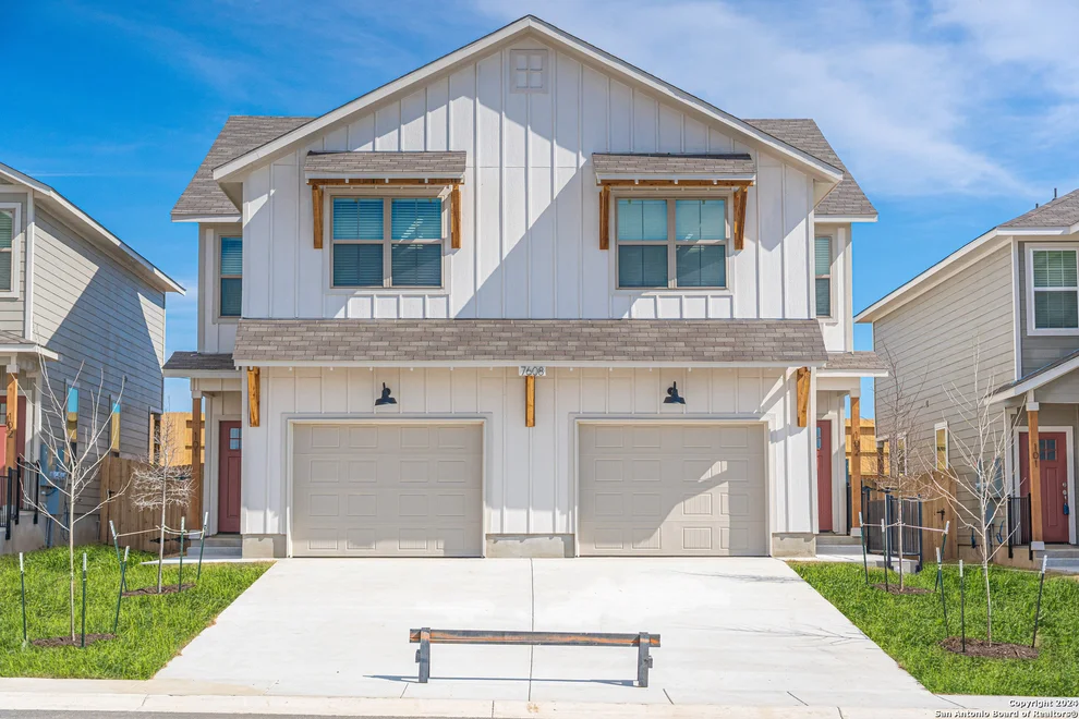 Unit for sale at 7545 Briarwood Pass, San Antonio, TX 78252
