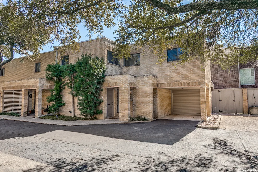 Unit for sale at 8123 N New Braunfels, San Antonio, TX 78209